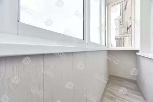 Отделка балкона панелями ПВХ с остеклением Provedal Отделка балкона панелями ПВХ с остеклением Provedal