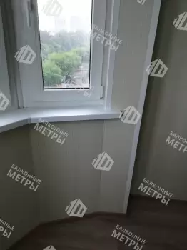 Остекление и отделка эркерной лоджии под ключ Остекление и отделка эркерной лоджии под ключ