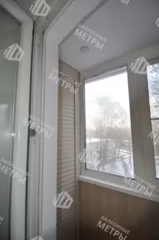 Остекление и отделка балкона ПВХ панелями и ламинатом Остекление и отделка балкона ПВХ панелями и ламинатом