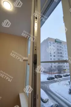 Остекление и отделка балкона ПВХ панелями и ламинатом Остекление и отделка балкона ПВХ панелями и ламинатом